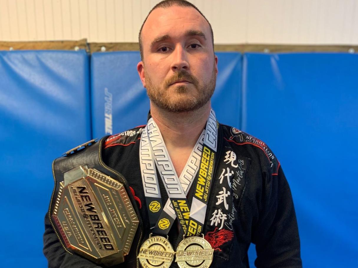 Moss wins gold medals